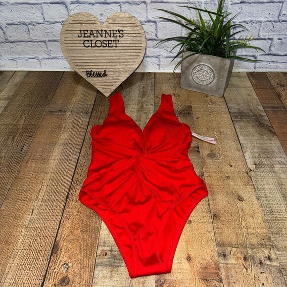 Victoria's Secret Swim Twist Plunge One-Piece Swimsuit medium NWT Red - Picture 1 of 10